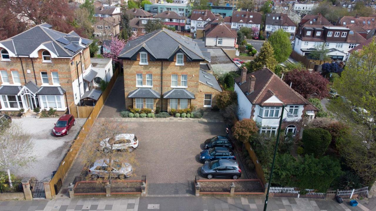 Teddington Lodge Exterior foto